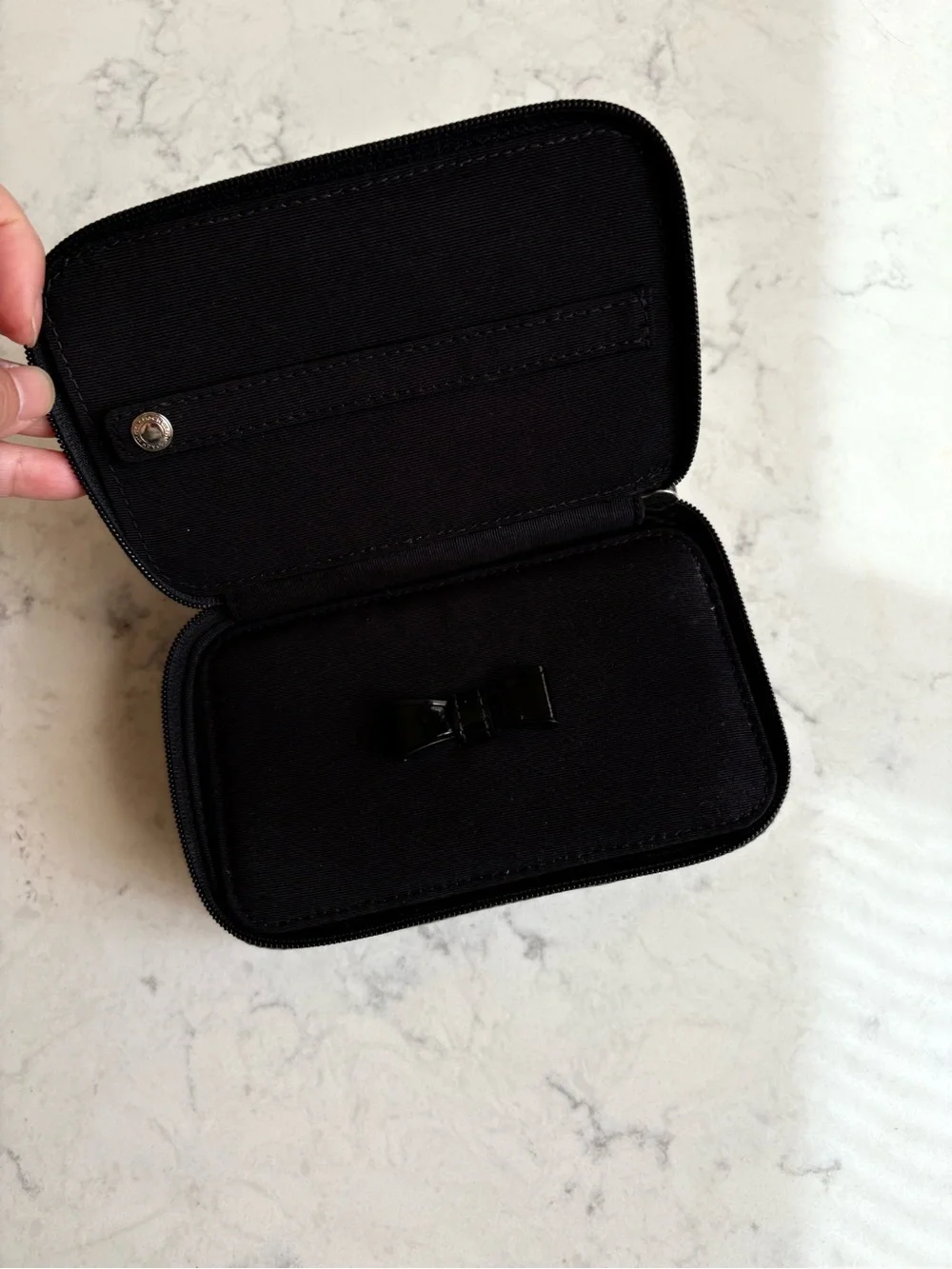 Coach compact zip